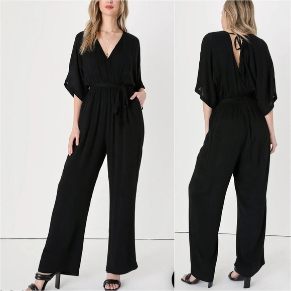 LULUS Black Deep V Neck Dolman Sleeve Pants Jumpsuit  Size Small - Picture 1 of 9